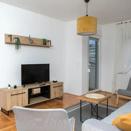 Apartment Center