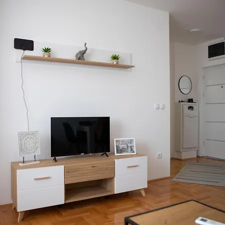 Center Apartment