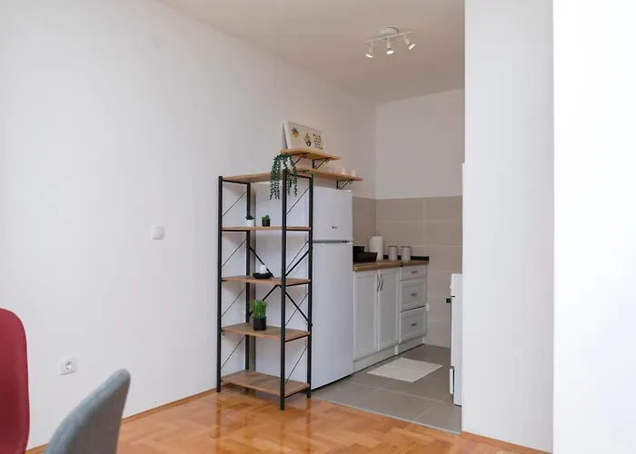 Διαμέρισμα Center Βράνιε