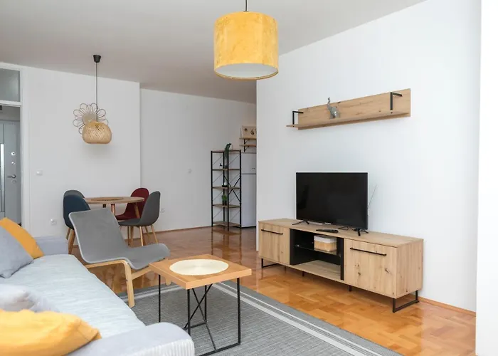 Διαμέρισμα Center Βράνιε